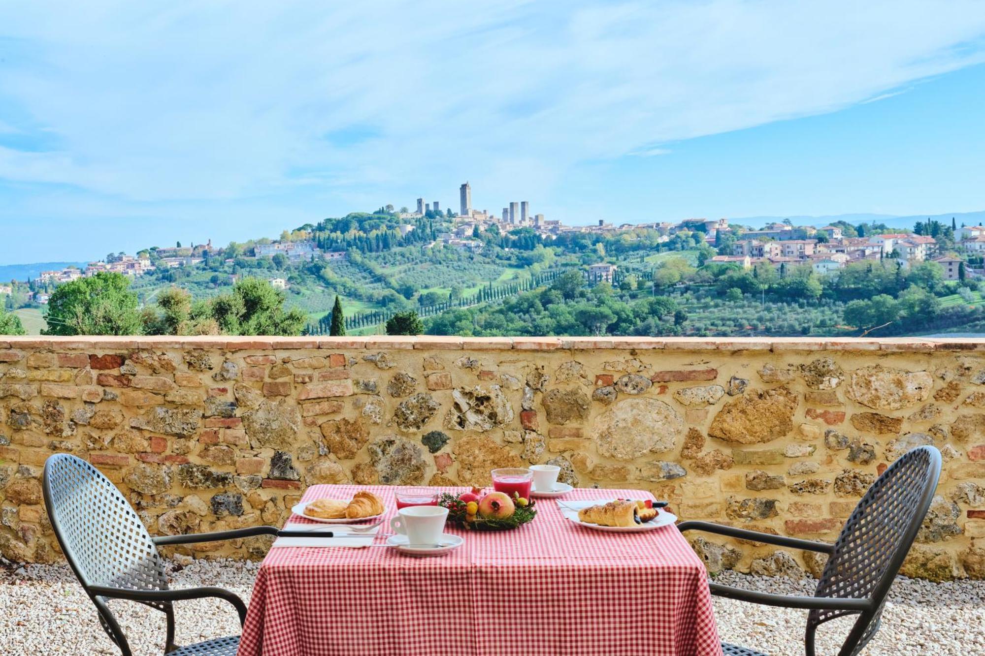 Podere Sant'Elena San Gimignano Exterior photo